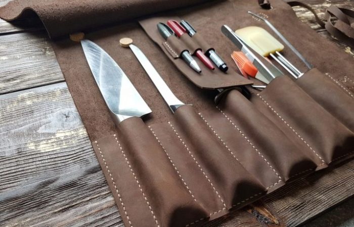 Почему на борт самолета нельзя проносить жидкость