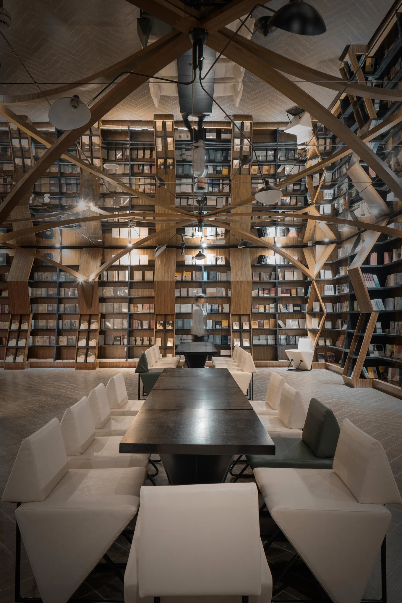 Интерьер книжного магазина в Шанхае