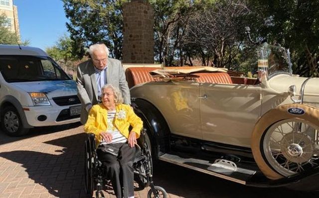 Старейшая супружеская пара в мире отпраздновала 80-летие своего брака