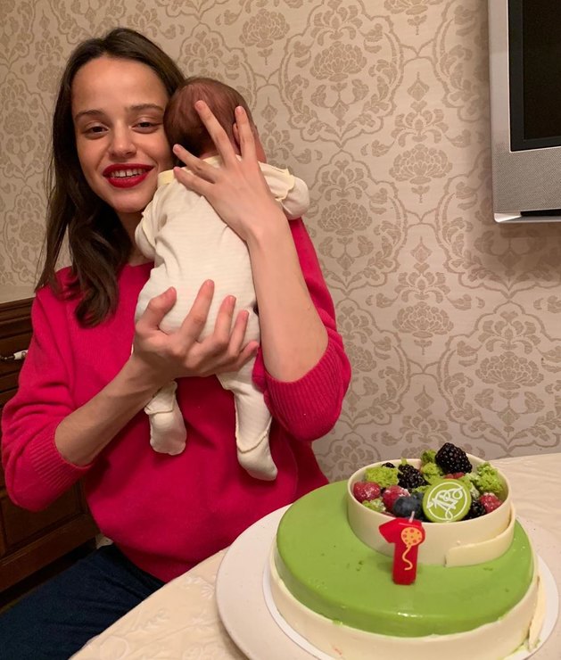 Звезды, ставшие родителями в 2019 году