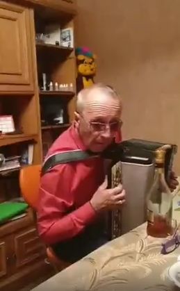 Песня для "любимой"