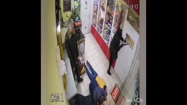 Максимально неудачное ограбление ломбарда в Симферополе