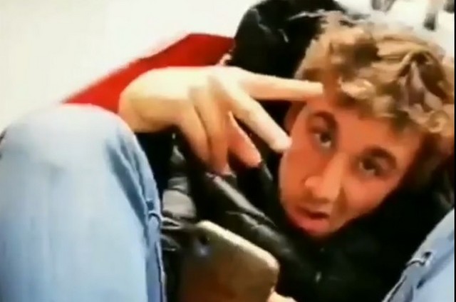 Когда у тебя ленивые или надоедливые друзья остается только один выход