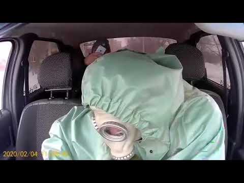 Таксист из Омска очень боится коронавируса