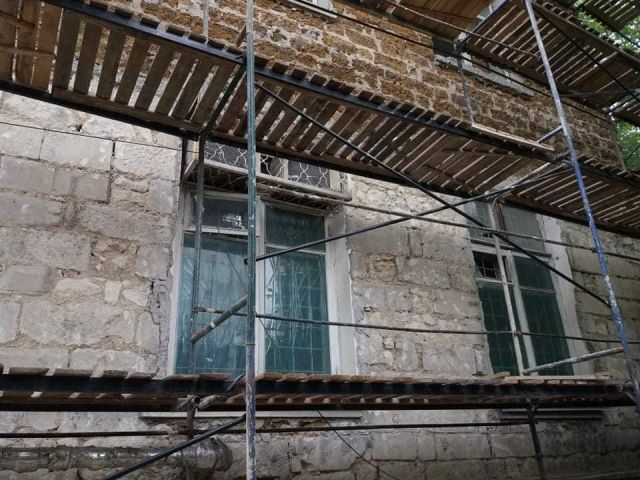Мрачный сюрприз обнаружили при ремонте техникума в Симферополе