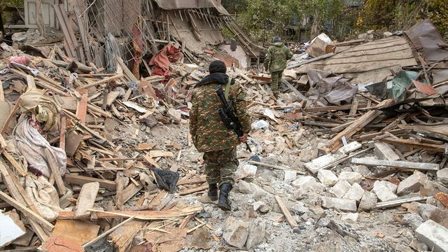 Рассказ про наших добровольцев в Карабахе