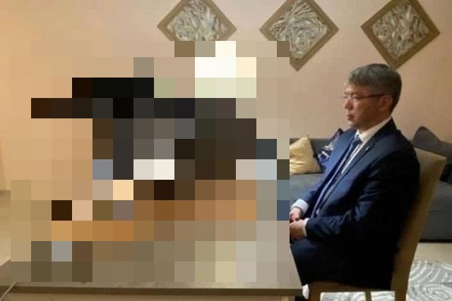 Фото дня: как глава Бурятии Алексей Цыденов вышел в эфир на совещание с Михаилом Мишустиным