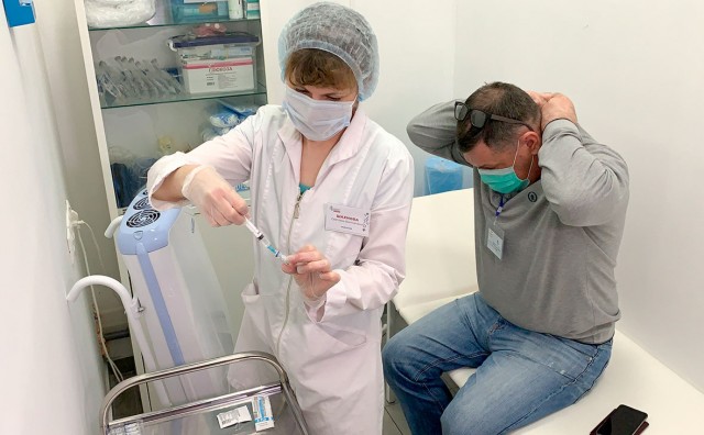 Первый российский регион ввел обязательную вакцинацию от COVID-19