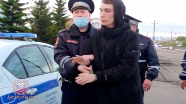 Полиция показала лицо нахального «шкодовода», гонявшего по встречке на 200 км/ч