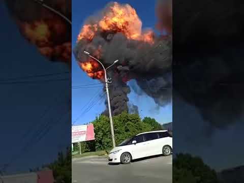Взрыв на АЗС в Новосибирске попал на видео: пострадало шесть человек