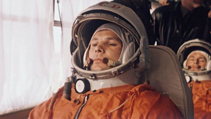 Почему скафандр Гагарина не должен был попасть на фотографии