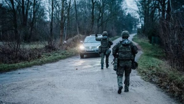 Поляки начали получать письма из Минобороны об изъятии внедорожников.