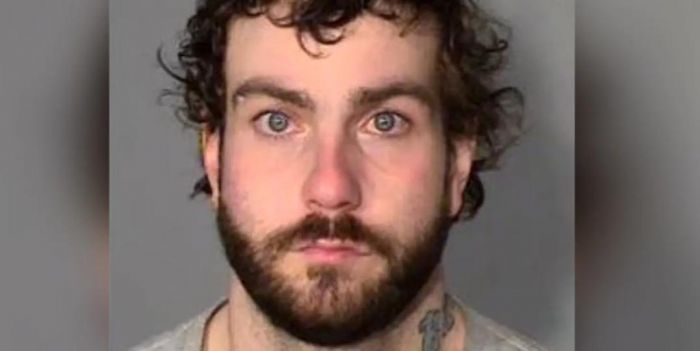 Мужчина пропустил суд по делу об угоне автобуса, угнав автомобиль