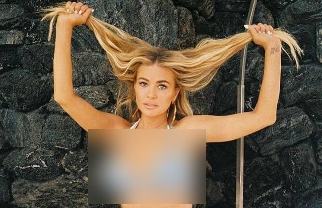 Кармен Электра в 50 лет завела себе Onlyfans