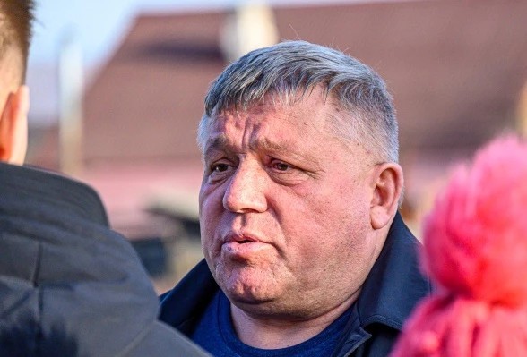 Глава Шилкинского района Забайкальского края премировал себя на 300 тыс. рублей. Его зам назвал награду законной