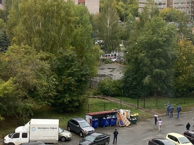 ⚡️В Ижевске в школе №88 на Пушкинской улице стрельба