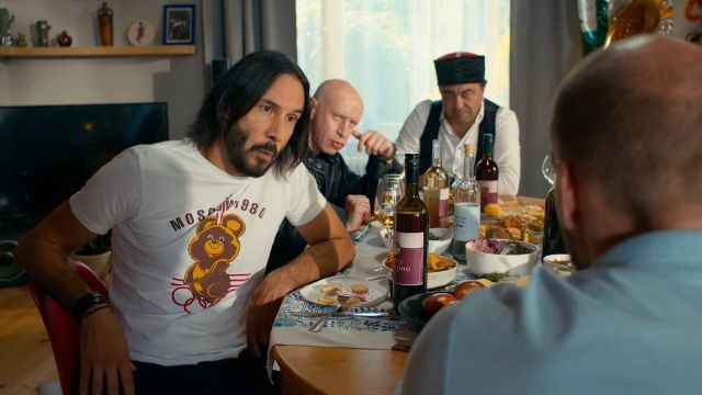 В России сняли сериал с Джейсоном Стейтемом, Киану Ривзом и Марго Робби