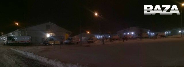 Пробки из скорых перед московскими больницами. Это не привет от коронавируса, это привычный грипп вышел на охоту