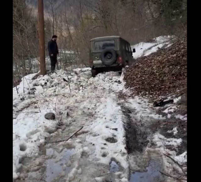 Фейл на УАЗе, или как избавиться от машины за пару секунд » 24Warez.ru ...