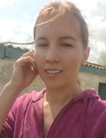 Поможем Кате сходить в туалет