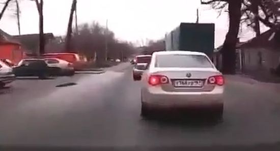 Как легко и просто успокоить быдло на дороге