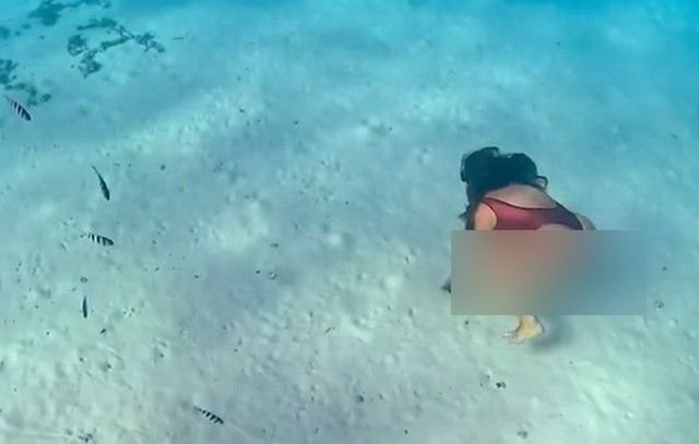 Не забываем заниматься спортом даже под водой