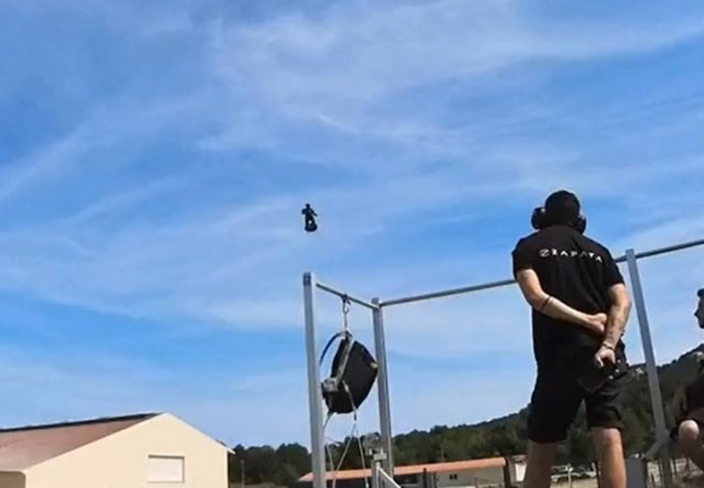 Flyboardair - реактивный летающий борт из будущего