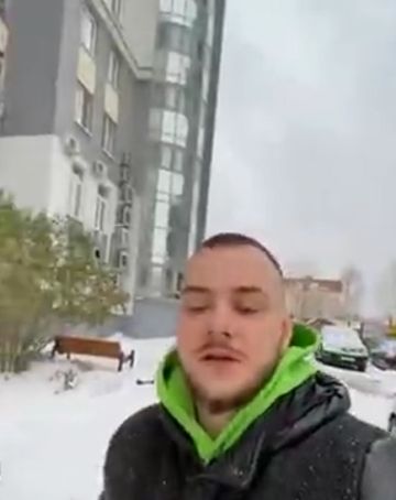 Дама предложила провести уикенд в Сочи