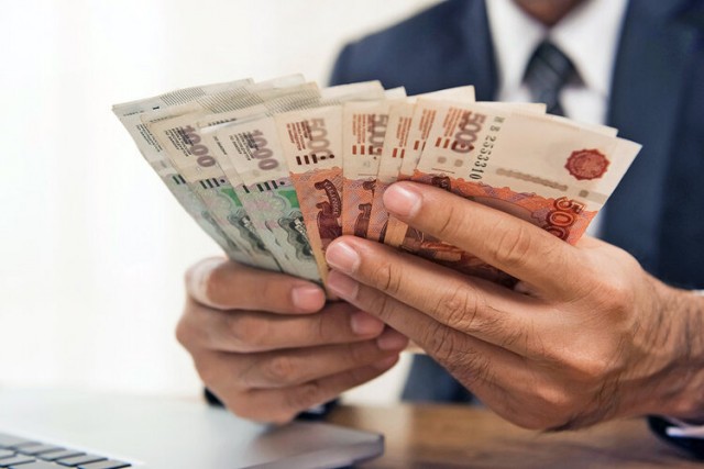 Работодатели не будут увеличивать компенсации своим сотрудникам — на рынке труда достигнута вершина зарплат