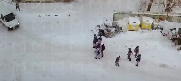Защитил свою дочь