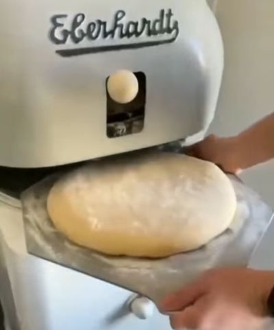 Древний разделитель для булок