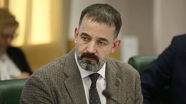 Актер Дмитрий Певцов стал жертвой мошенников, потеряв более миллиона рублей