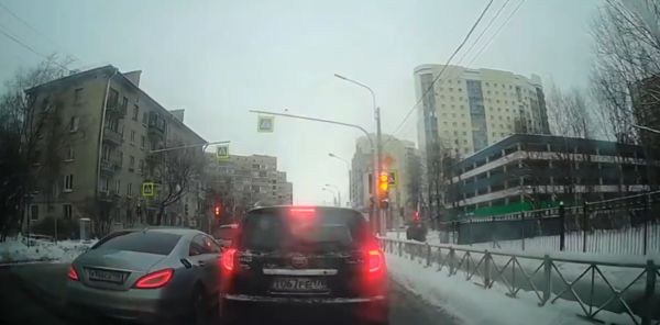 Автор хочет узнать, кто виноват в ДТП?