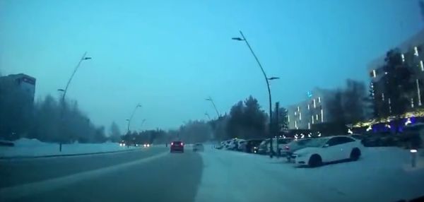 Перешла только после того, как все, кто мог, остановились