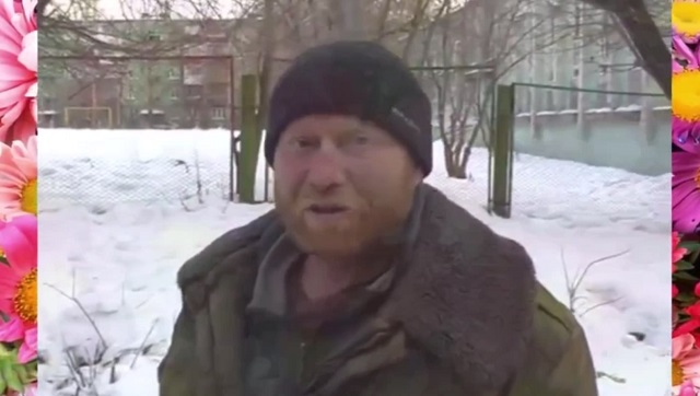 Подборка смешных и мемных открыток для женщин на 8 марта