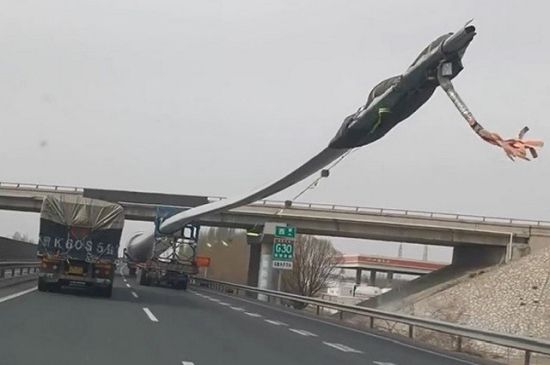 Перевозка лопасти ветрогенератора