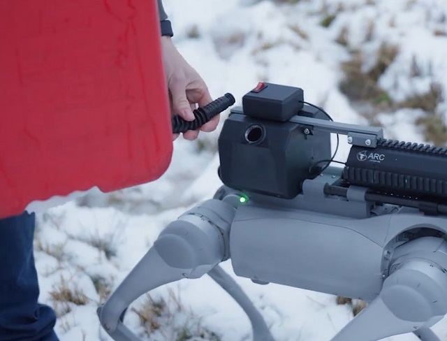 Throwflame - компания, создала первого в мире робота с огнеметом