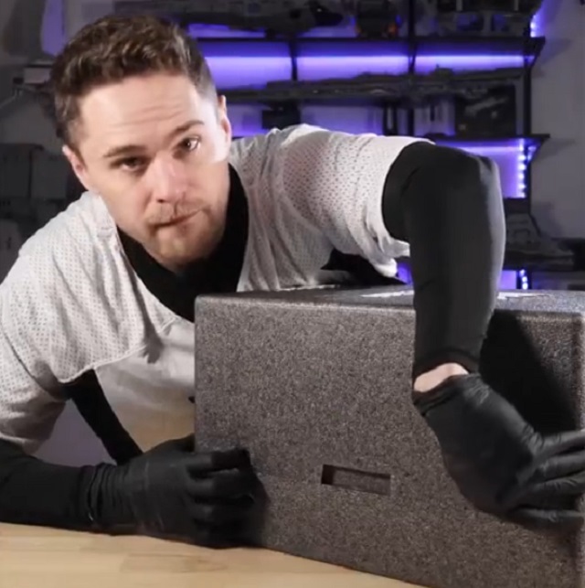 “Мама, купи”: Robosen Robotics выпустила игрушечного Мегатрона за 1200 долларов