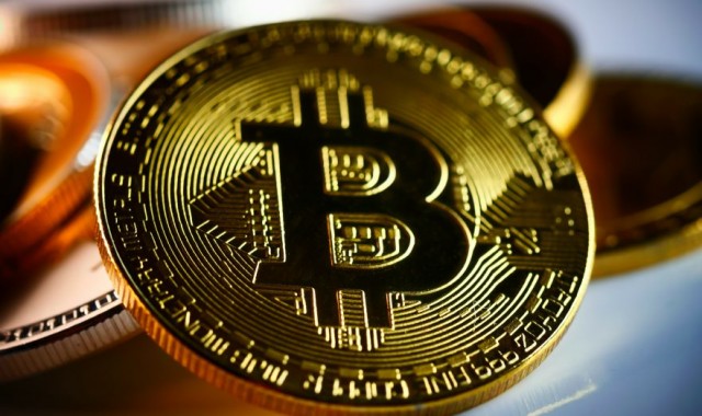 В Уэльсе усилили охрану свалки из-за диска с биткоинами на 51 млрд рублей