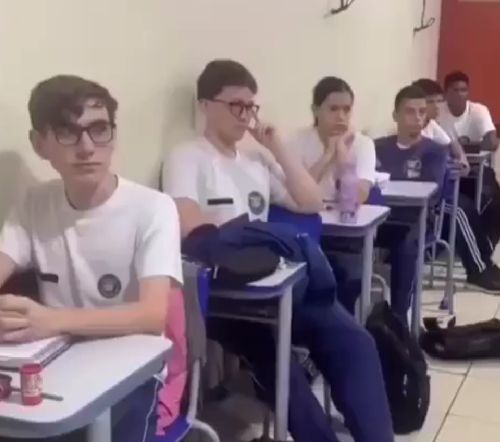 Как добиться тишины в аудитории