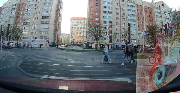 И пошла такая дальше, как ни в чем не бывало…