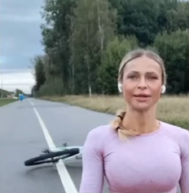 Таня - добрая женщина, которая готова вам помочь