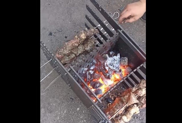 Вертикальный мангал