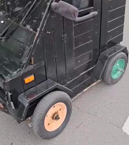Молодой Кулибин⁠⁠