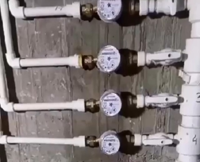 Когда начинаются профессионалы, а заканчивают дилетанты