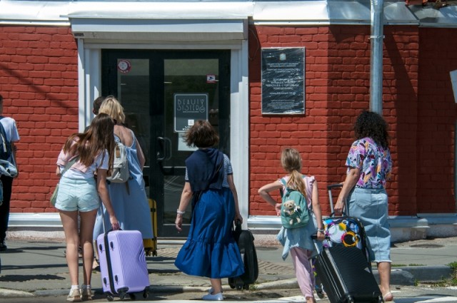 В четырёх регионах России введут туристический налог. В шести других — готовятся