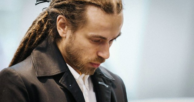 "У всех на виду, но меня не найдут. Я всё предвидел и всё ещё тут": фанаты считают, что Децл жив