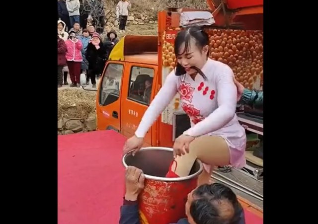 Необычные китайские фокусы