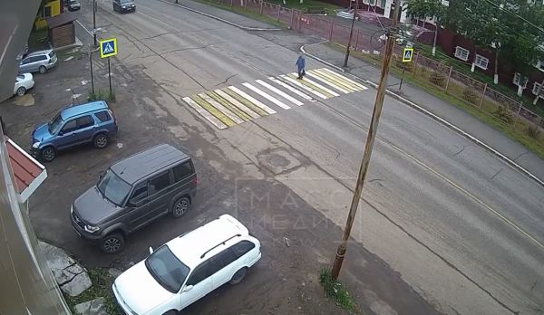 Не сбил пешехода - добей кулаками