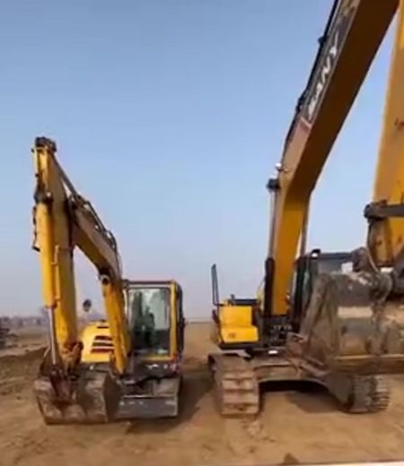 Как большие и маленькие экскаваторы "перепрыгивают" водопроводные трубы